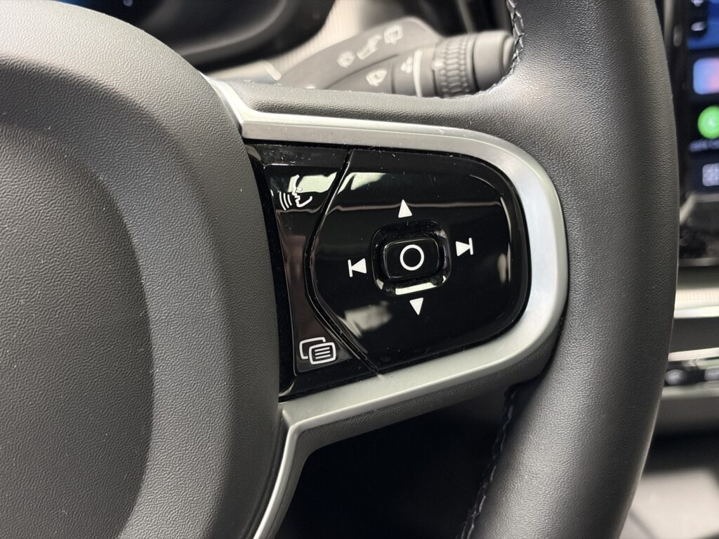Volvo XC60, image 18