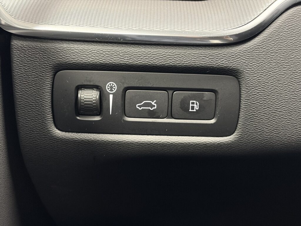 Volvo XC60, image 26