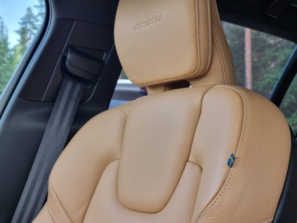 Volvo V60, image 11