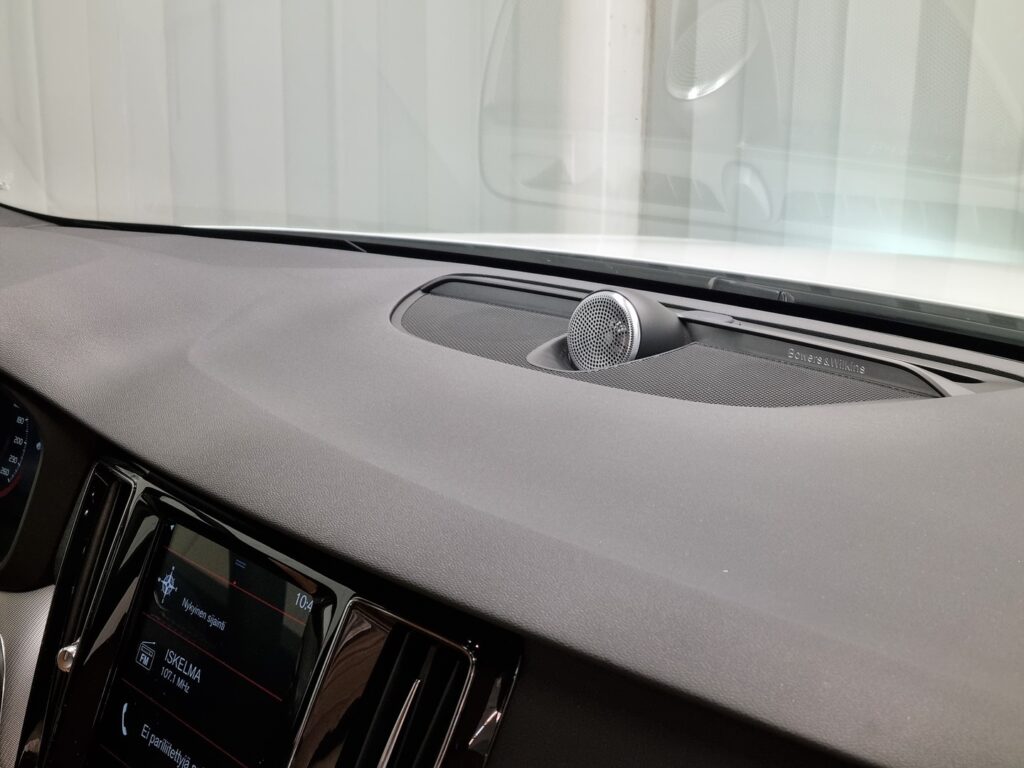 Volvo V60, image 18