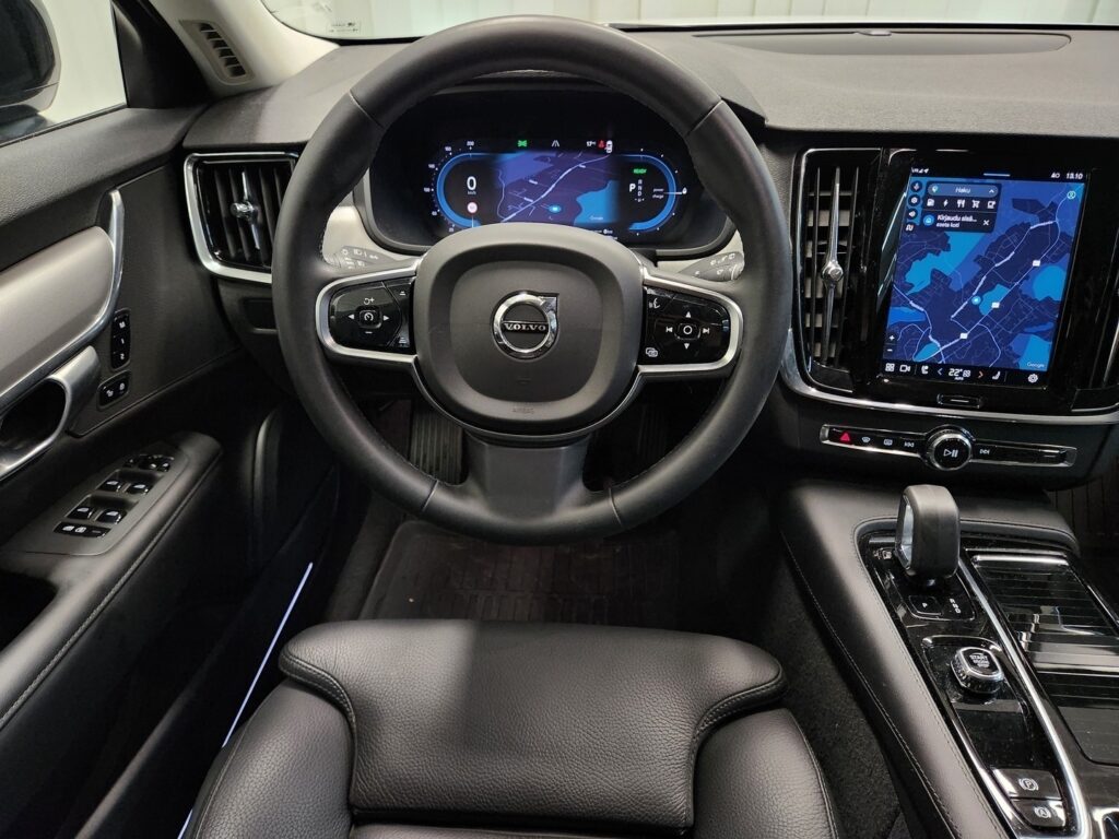 Volvo V90, image 12