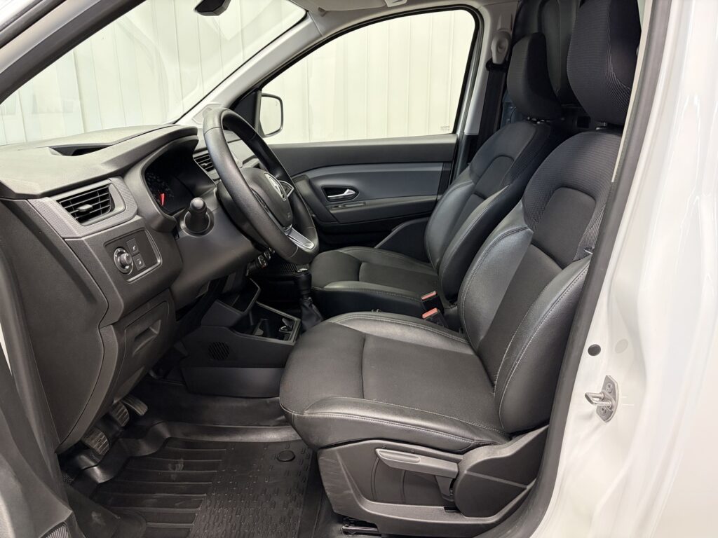 Renault Express, image 11