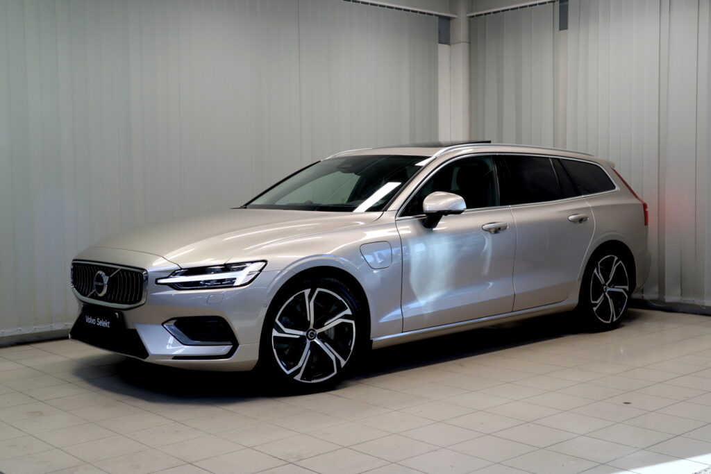 Volvo V60, image 2