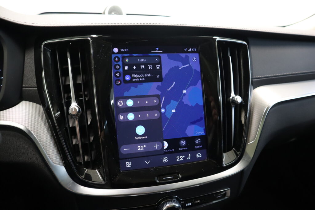 Volvo V60, image 20