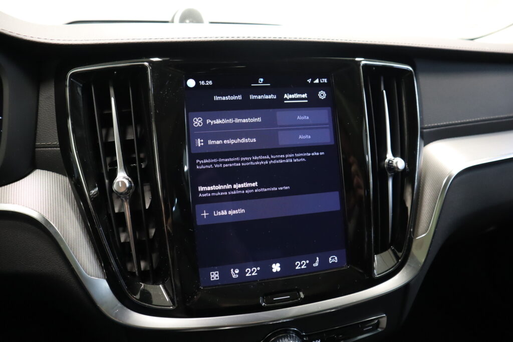 Volvo V60, image 26