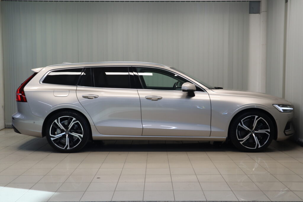 Volvo V60, image 6