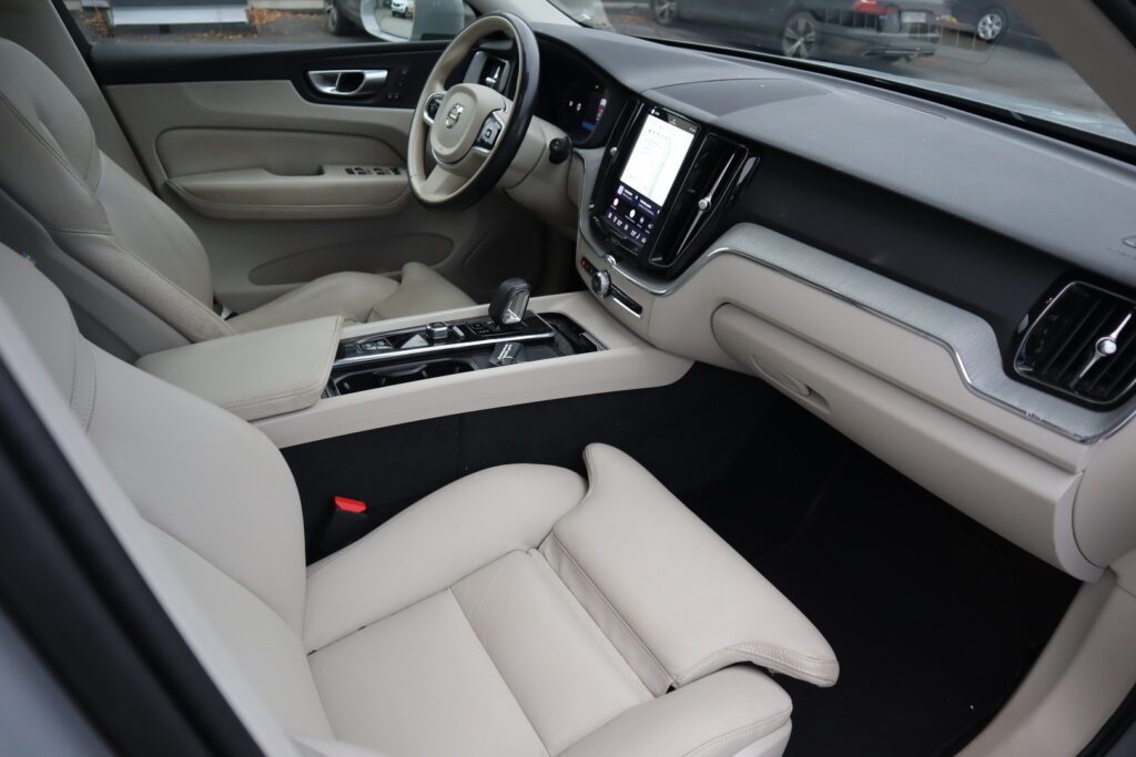 Volvo XC60, image 5