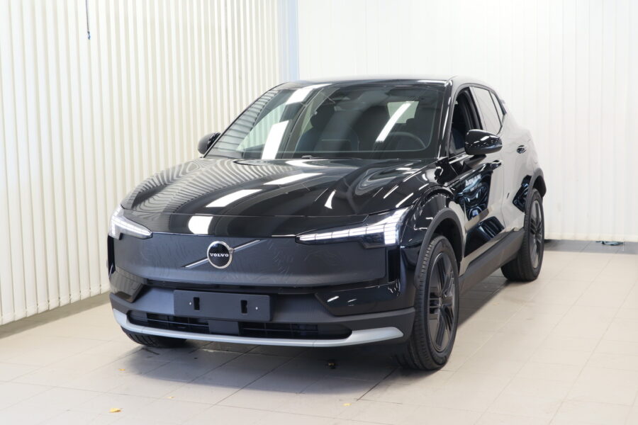 Volvo EX30 Cross Country, image 1