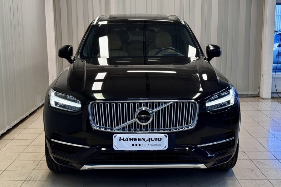 Volvo XC90, image 2