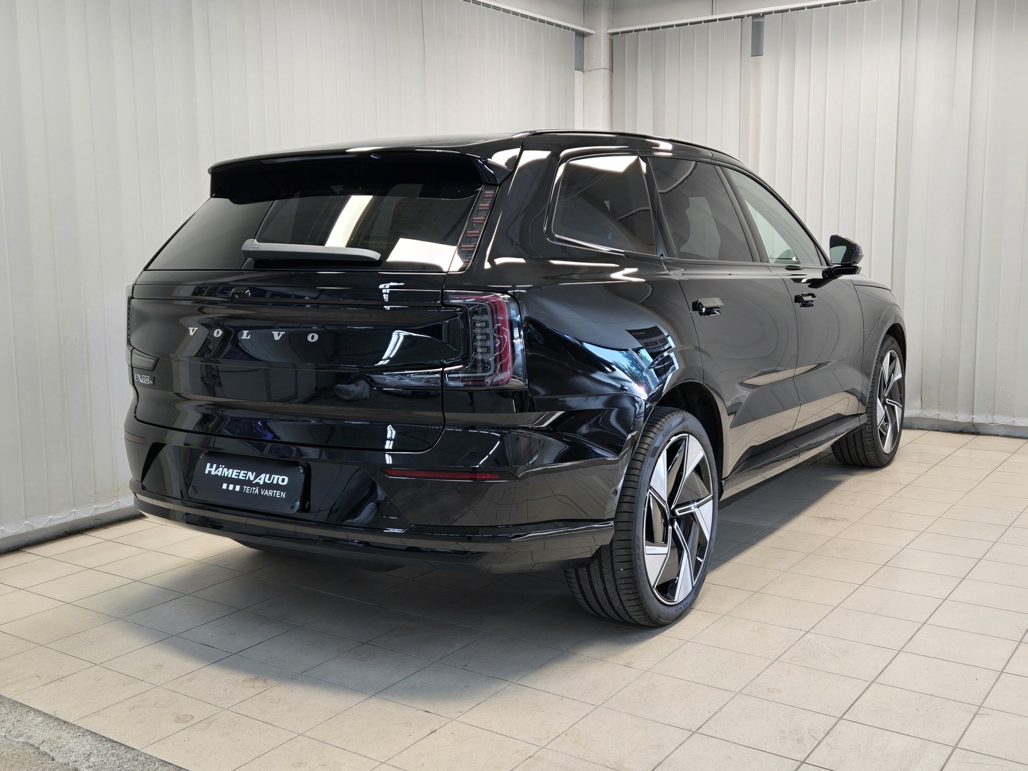 Volvo EX90 Twin Ultra 6-paikkainen 2027, bild 6/27