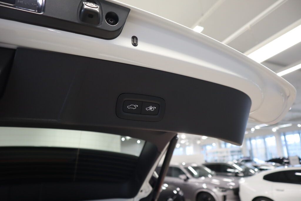Volvo XC40, image 21