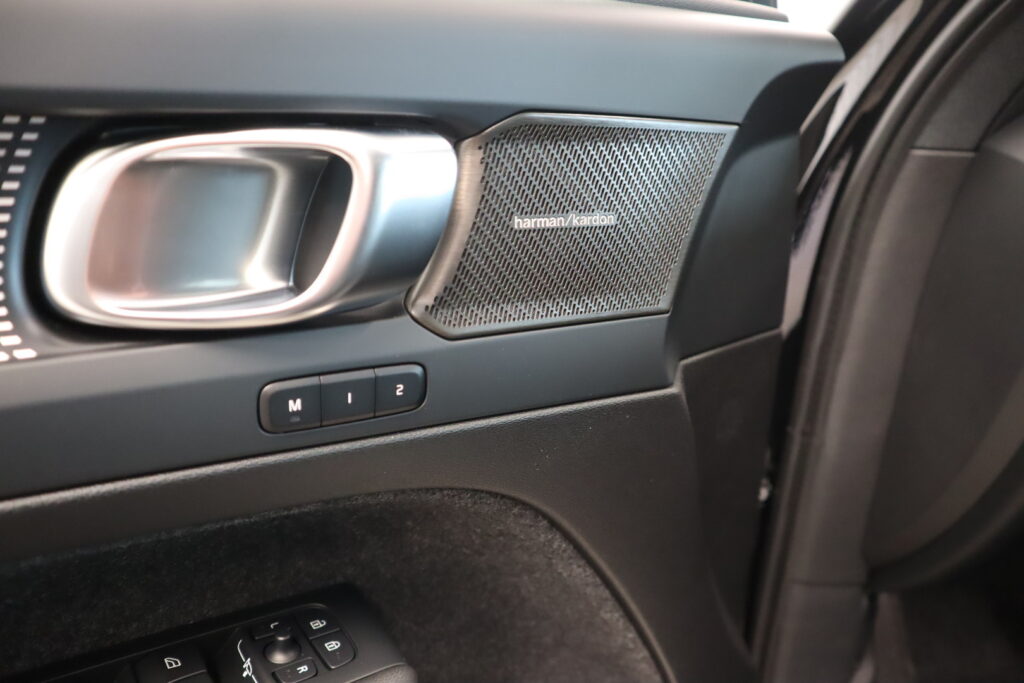 Volvo EC40, image 12