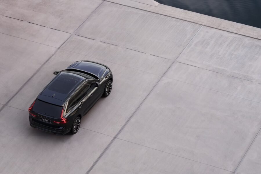 Volvo XC60, image 2
