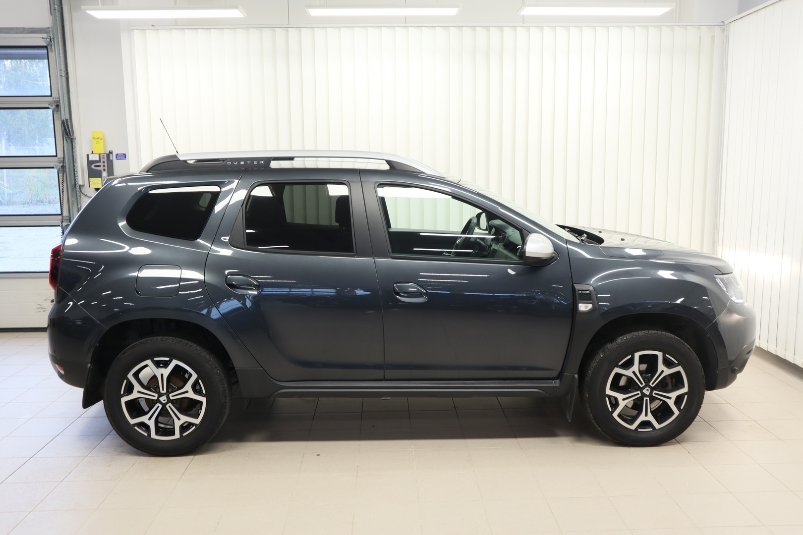 Dacia Duster TCe 150 4x4 Prestige 2019, bild 6/19