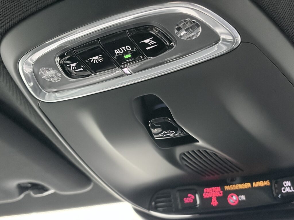 Volvo V60, image 19