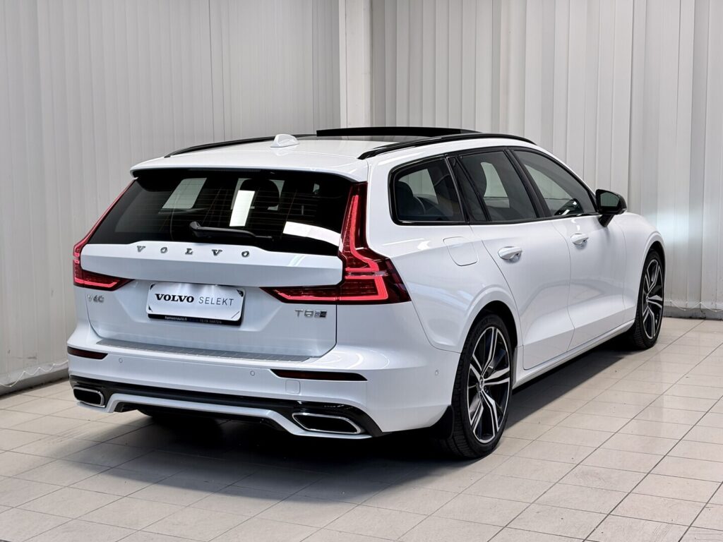 Volvo V60, image 4