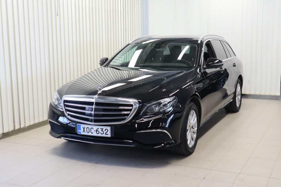 Mercedes-Benz E, image 1