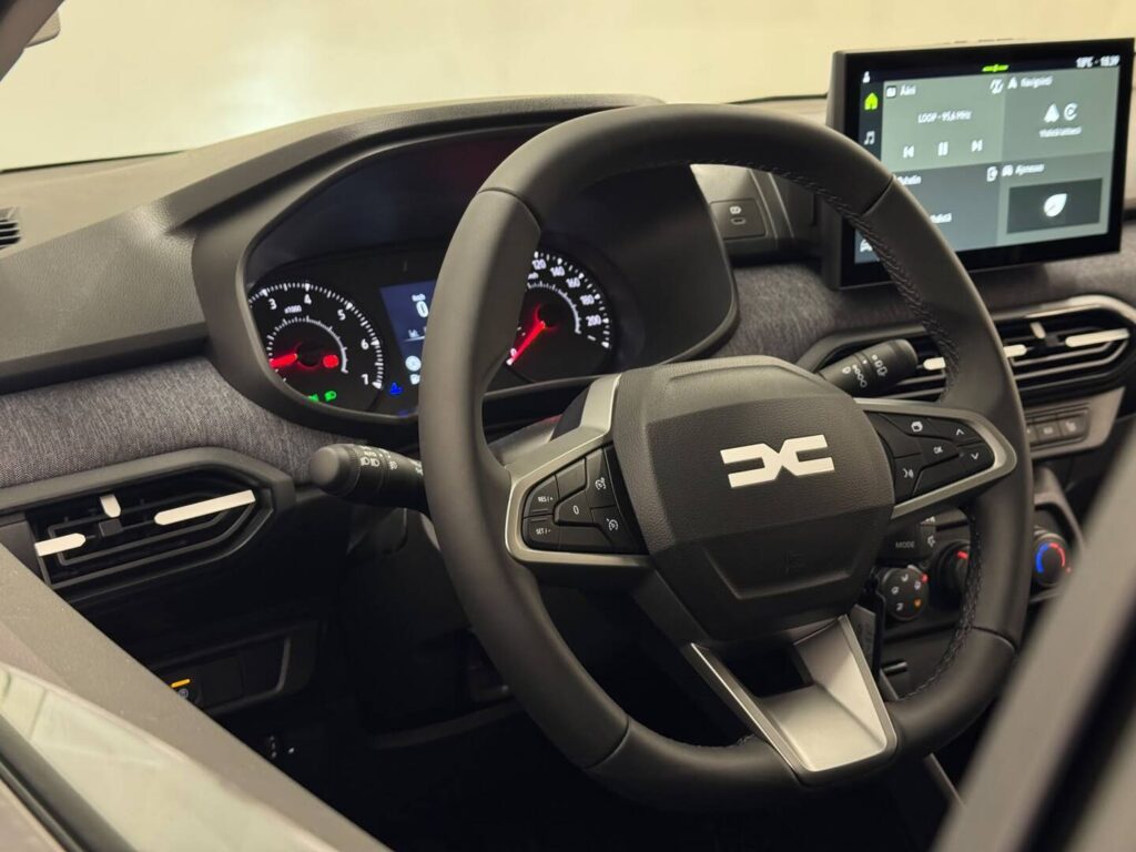 DACIA SANDERO, image 8