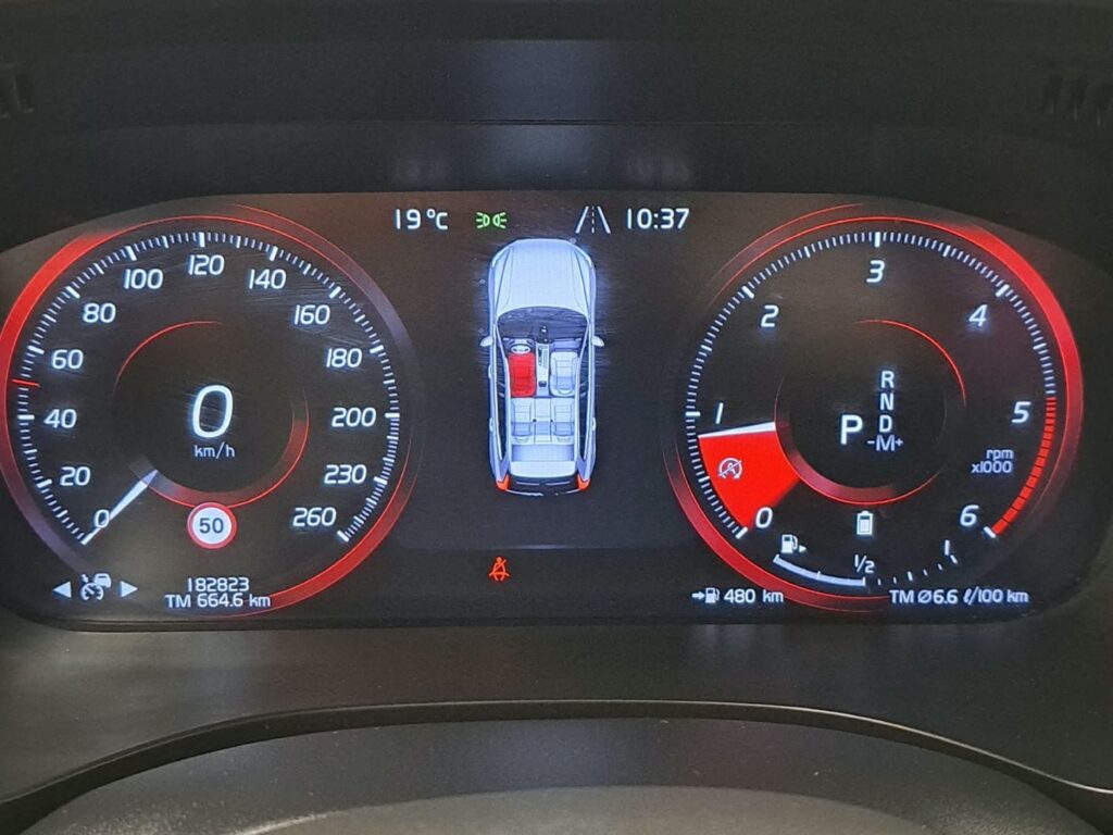 Volvo XC60, image 16