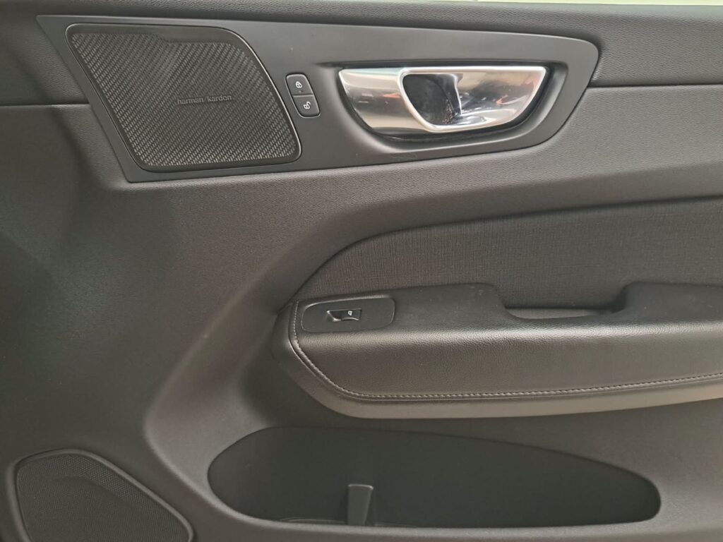 Volvo XC60, image 24