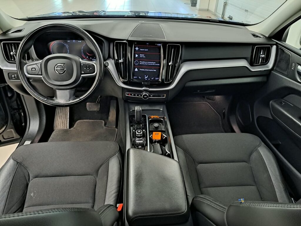 Volvo XC60, image 9