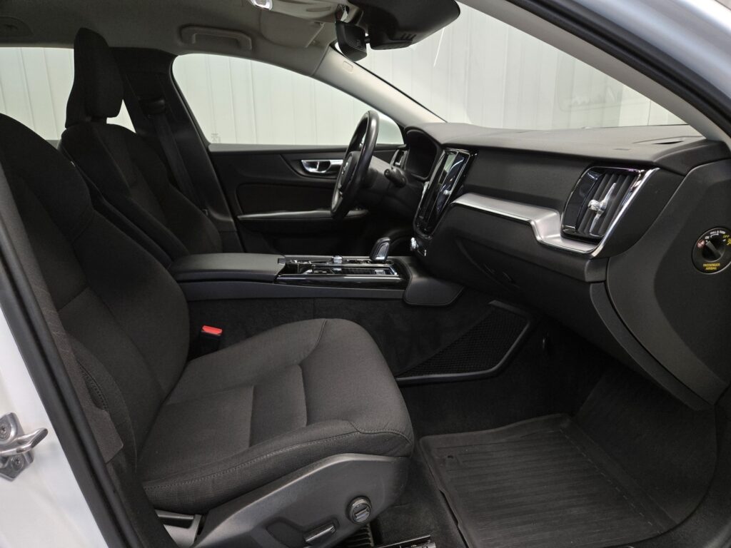 Volvo V60, image 10