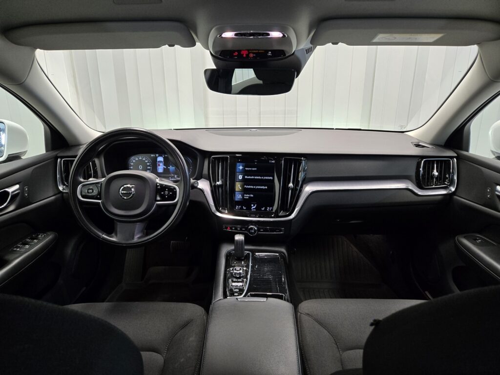 Volvo V60, image 11