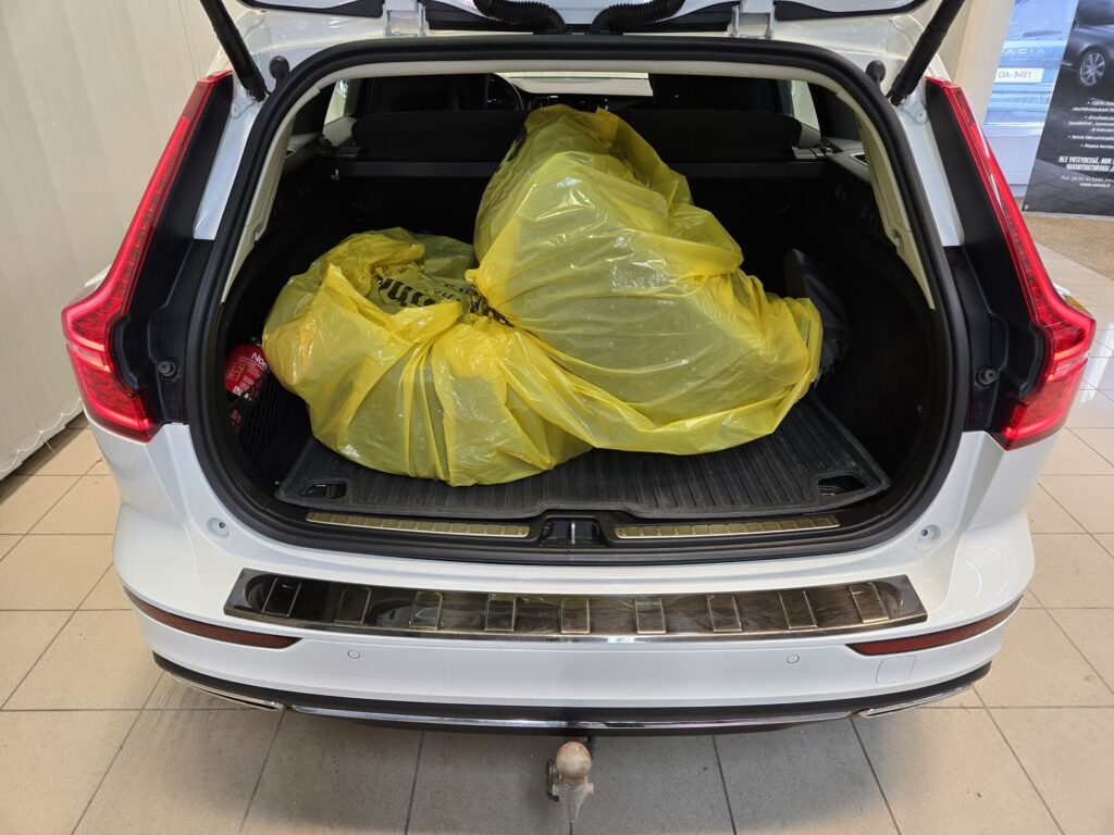Volvo V60, image 16