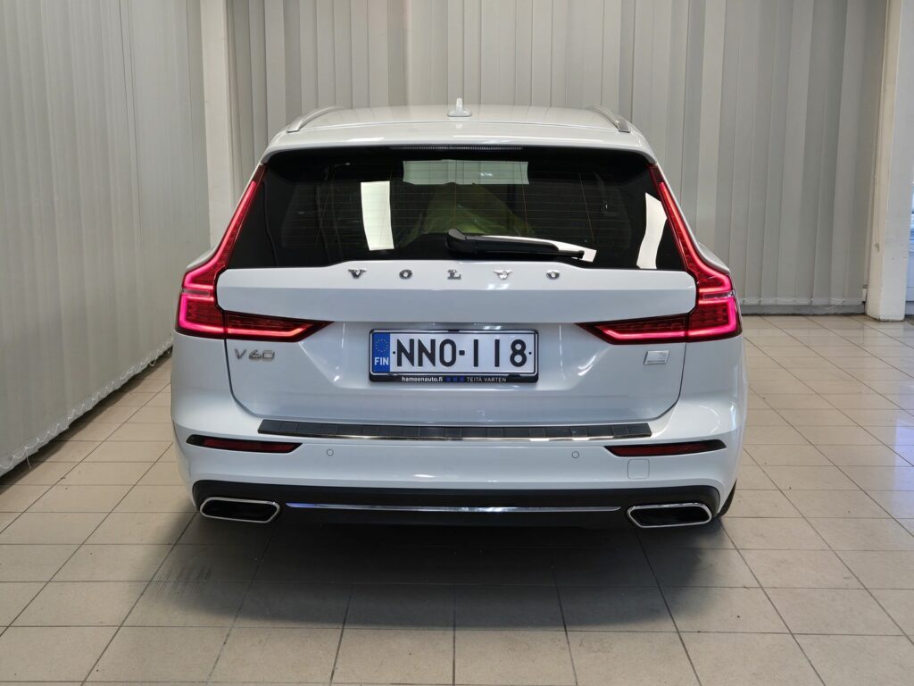 Volvo V60, image 4