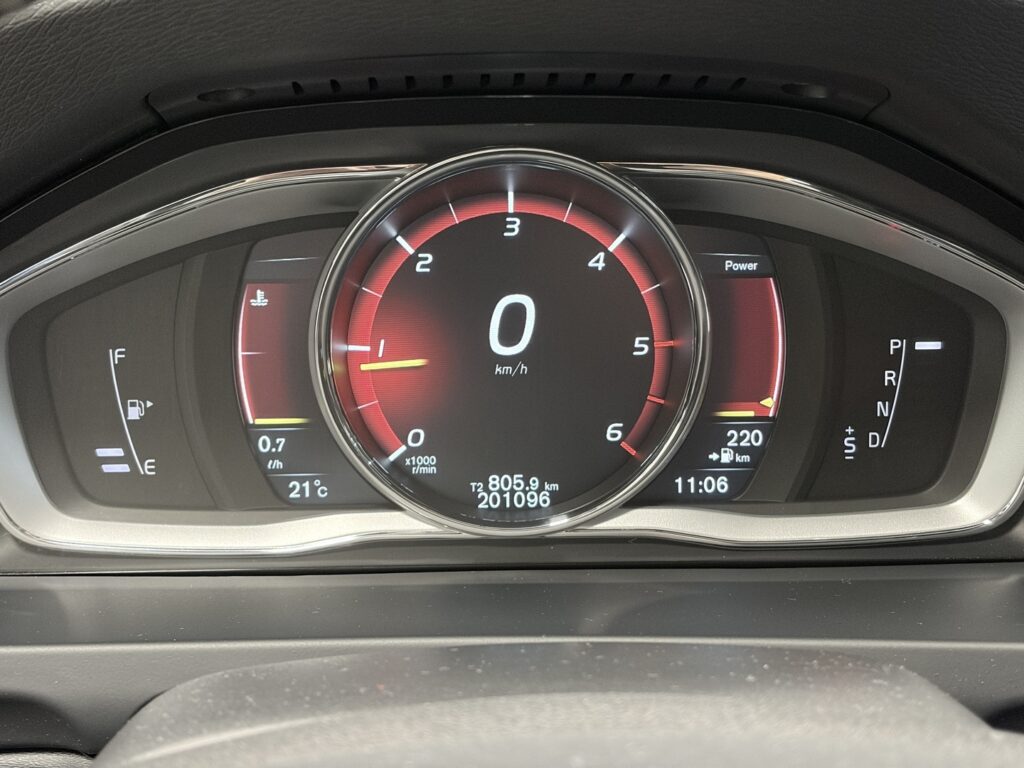 Volvo V60, image 13