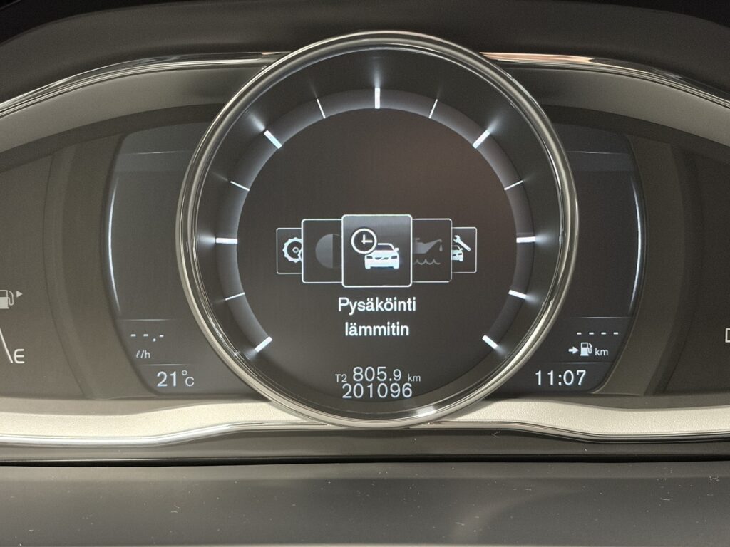 Volvo V60, image 14