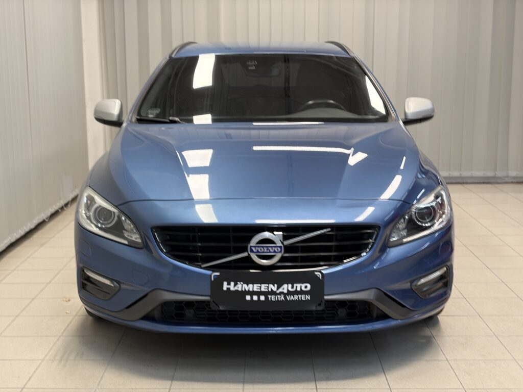 Volvo V60, image 3