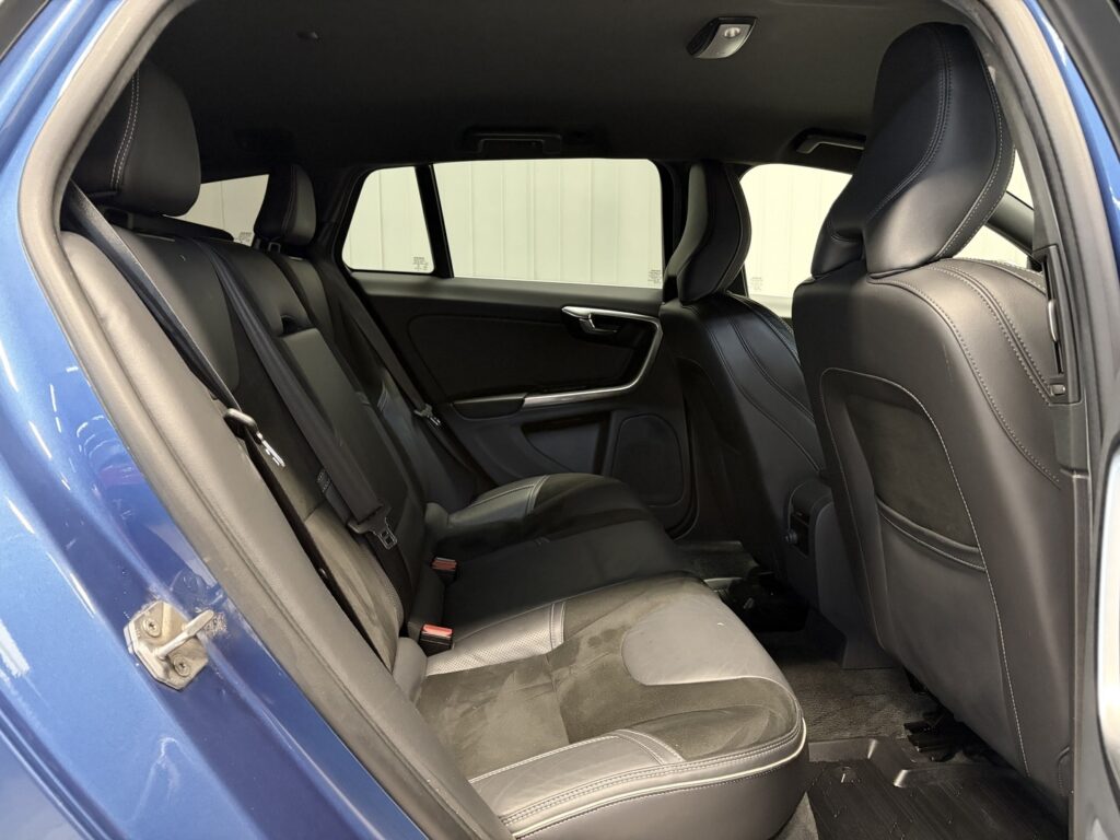 Volvo V60, image 9