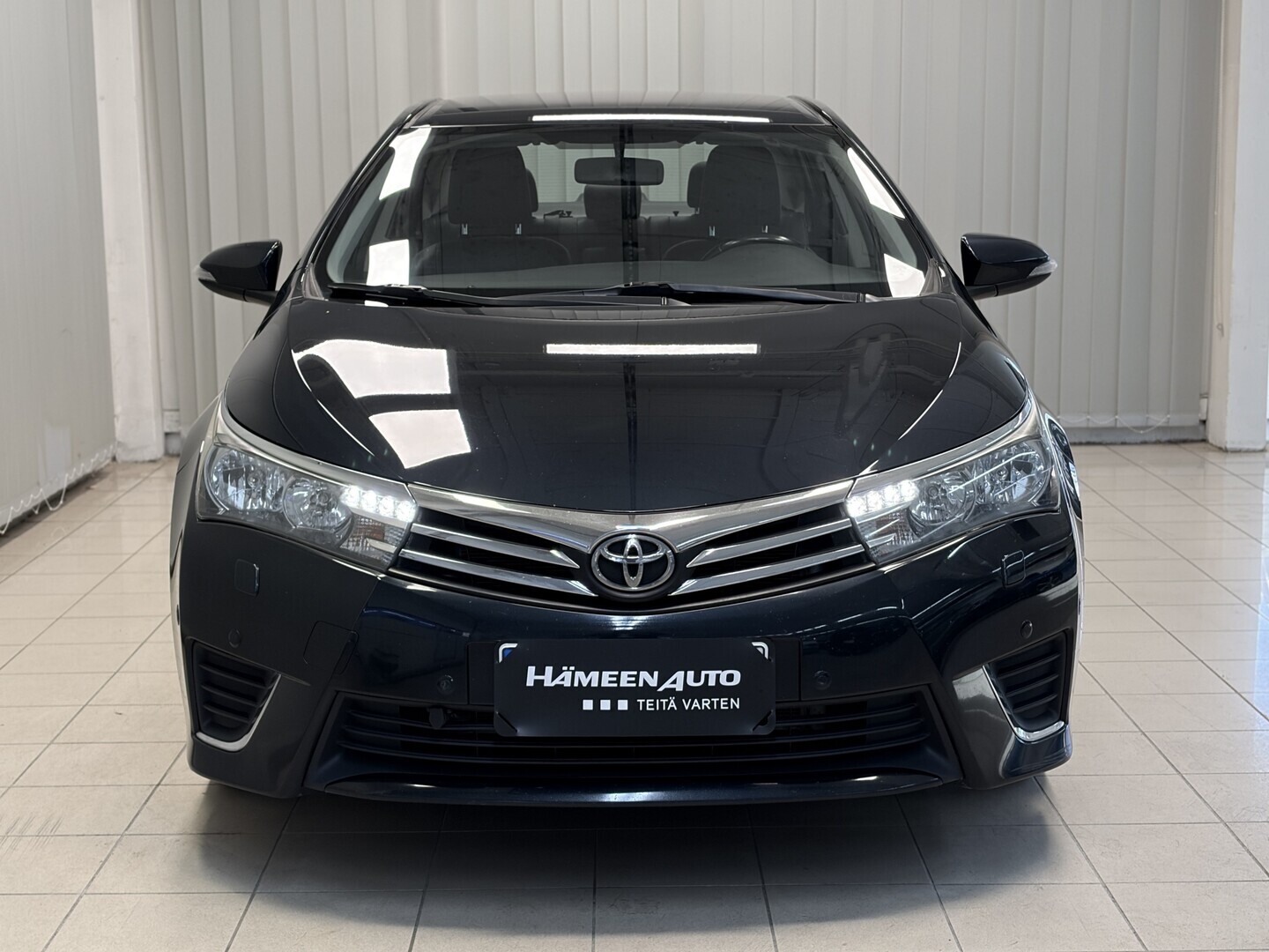 Toyota Corolla 1,6 Valvematic Active 4ov 2013, bild 3/28