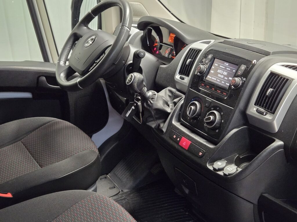 Opel Movano, image 8