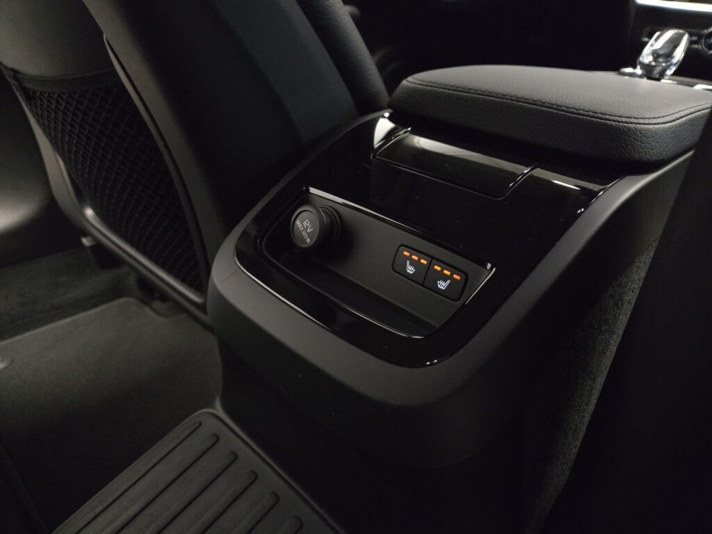 Volvo V60, image 9