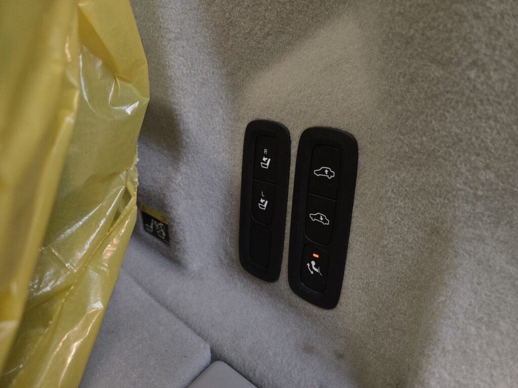 Volvo XC60, image 17