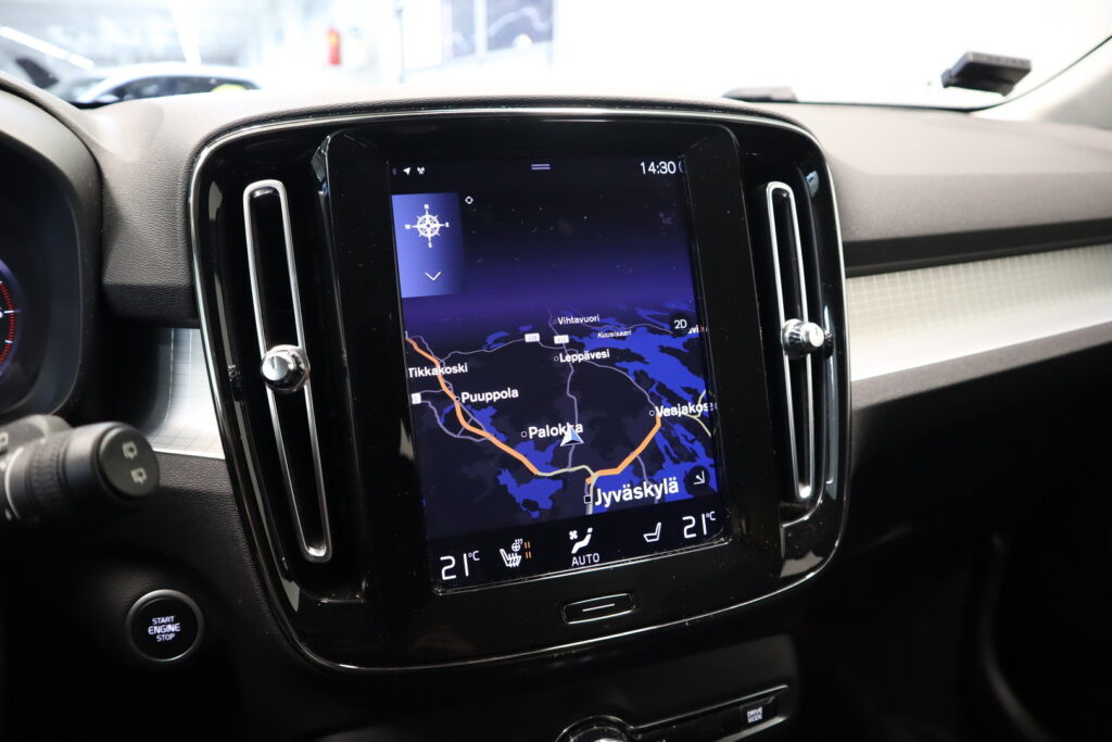 Volvo XC40, image 14