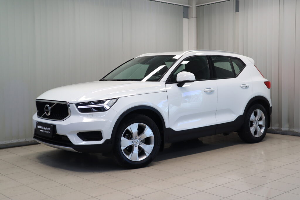 Volvo XC40, image 2