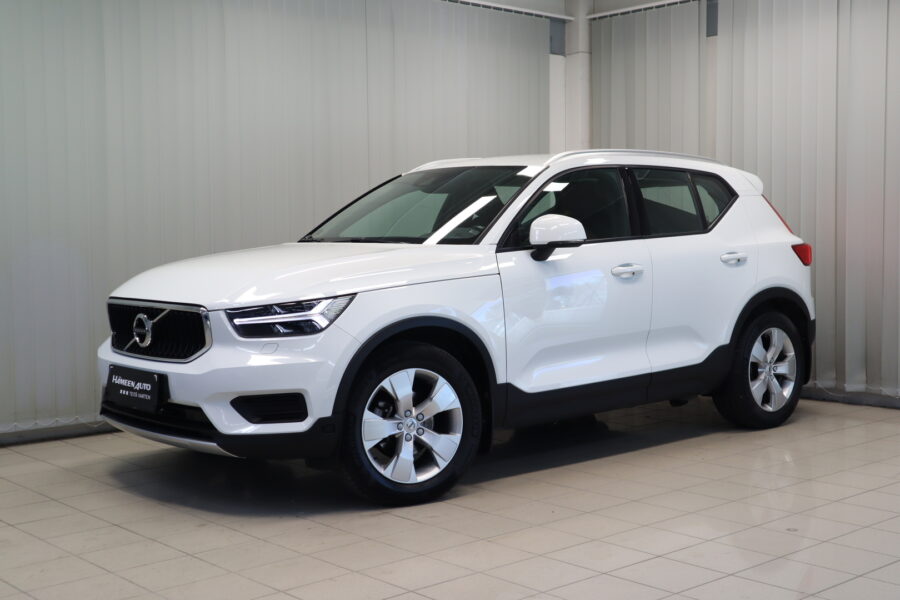 Volvo XC40, image 2