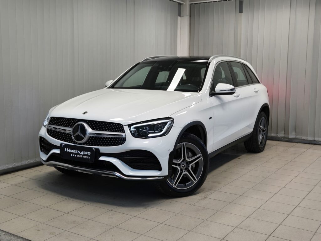 Mercedes-Benz GLC, image 1