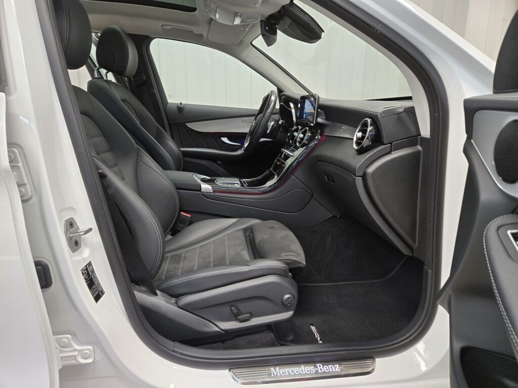 Mercedes-Benz GLC, image 9