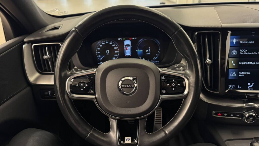 Volvo XC60, image 17