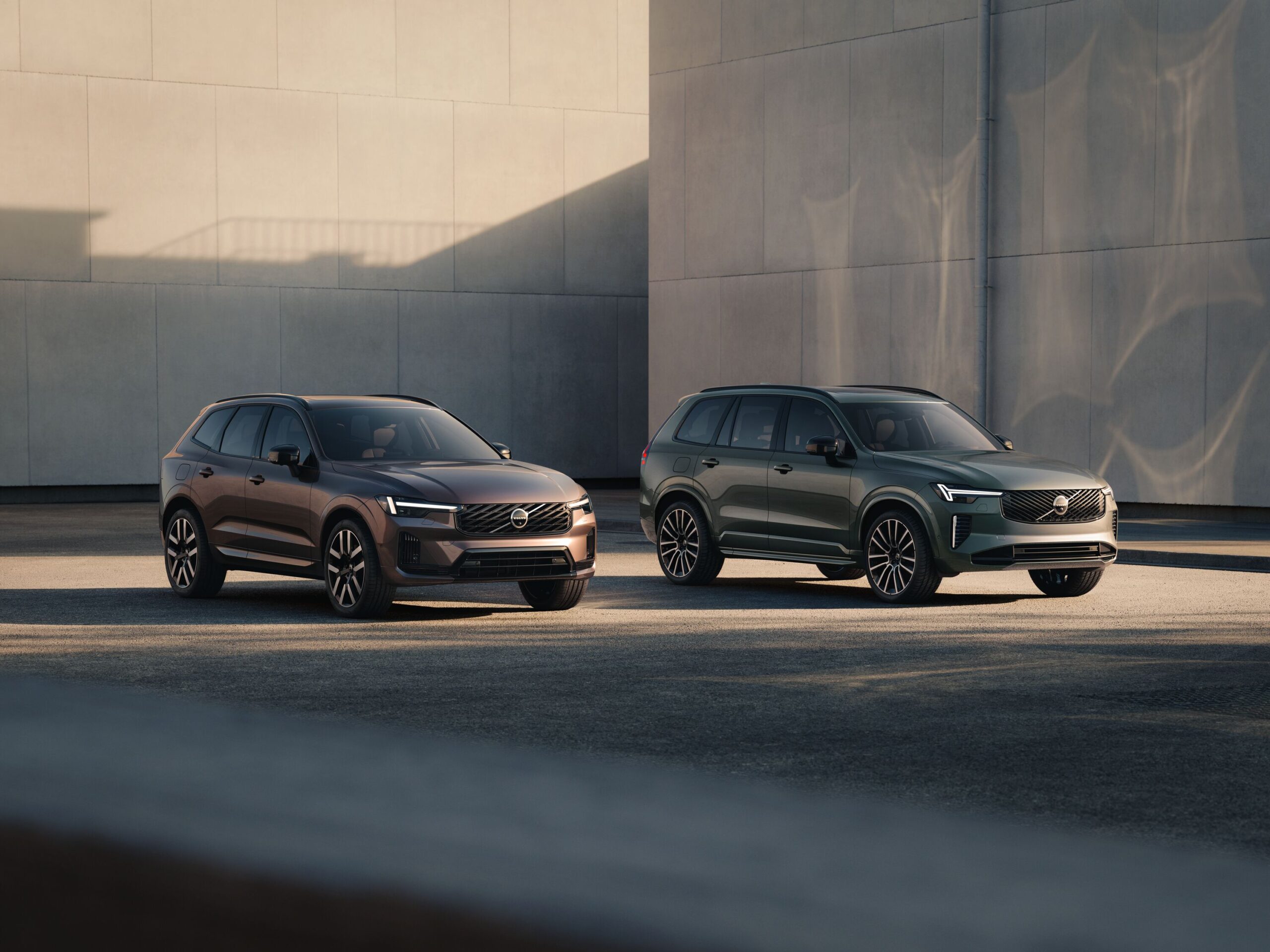 Uudet Volvo XC60 ja XC90 Extra Long Range mallit